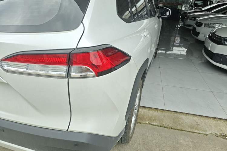 Used Toyota Corolla Cross 2024 2.0L Elite Edition Right Rear Taillight