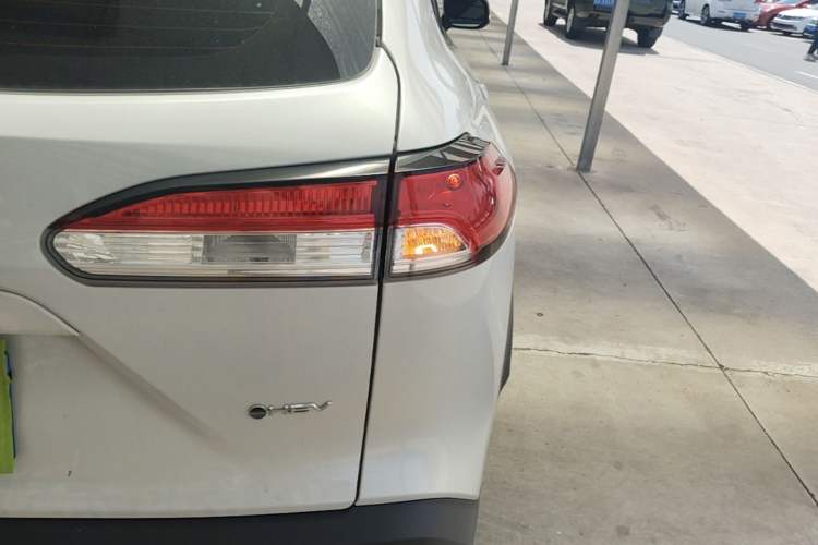 Used Toyota Corolla Cross 2024 2.0L Smart Electric Hybrid Dual-Engine Pioneer Edition Right Rear Taillight