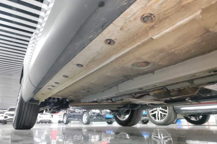 Used Toyota Corolla Cross 2024 2.0L Elite Edition Right Side Sill