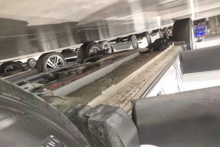 Used Toyota Corolla Cross 2024 2.0L Smart Electric Hybrid Dual-Engine Pioneer Edition Right Side Sill