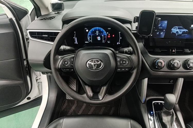 Used Toyota Corolla Cross 2024 2.0L Pioneer Edition Steering Wheel