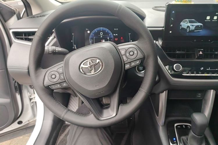 Used Toyota Corolla Cross 2024 2.0L Elite Edition Steering Wheel
