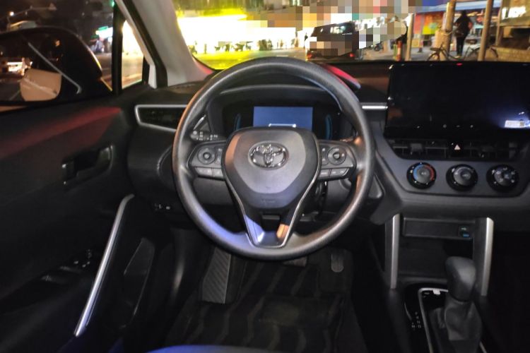 Used Toyota Corolla Cross 2024 2.0L Pioneer Edition Steering Wheel