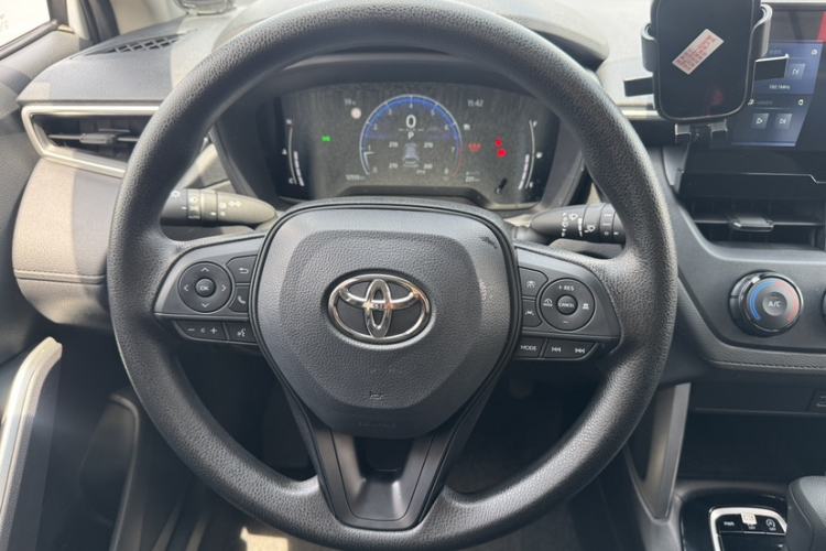 Used Toyota Corolla Cross 2024 2.0L Pioneer Edition Steering Wheel