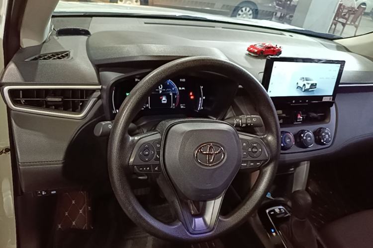 Used Toyota Corolla Cross 2024 2.0L Pioneer Edition Steering Wheel