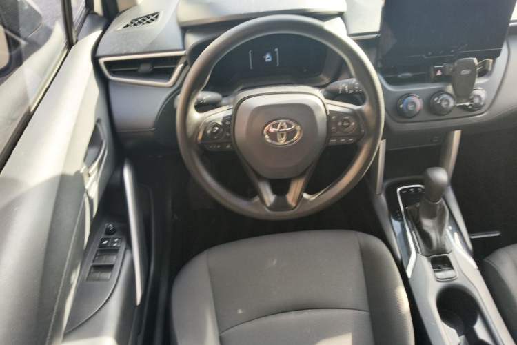 Used Toyota Corolla Cross 2024 2.0L Pioneer Edition Steering Wheel