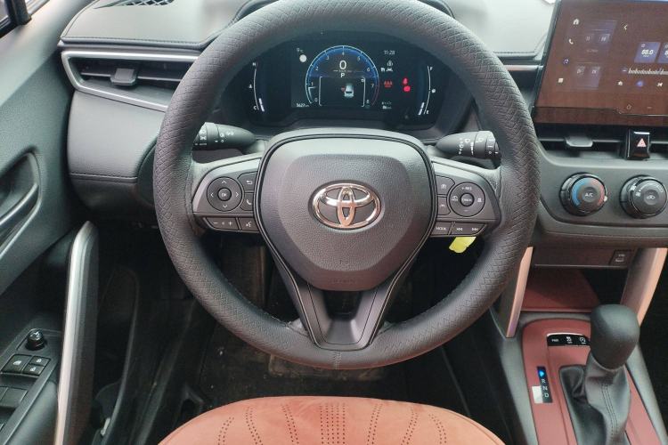 Used Toyota Corolla Cross 2024 2.0L Pioneer Edition Steering Wheel