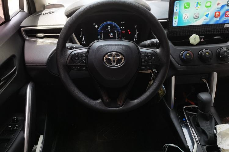 Used Toyota Corolla Cross 2024 2.0L Pioneer Edition Steering Wheel