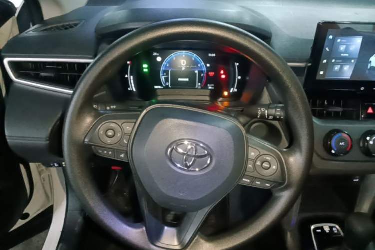 Used Toyota Corolla Cross 2024 2.0L Pioneer Edition Steering Wheel
