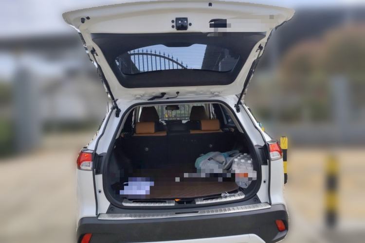 Used Toyota Corolla Cross 2024 2.0L Elite Edition Trunk