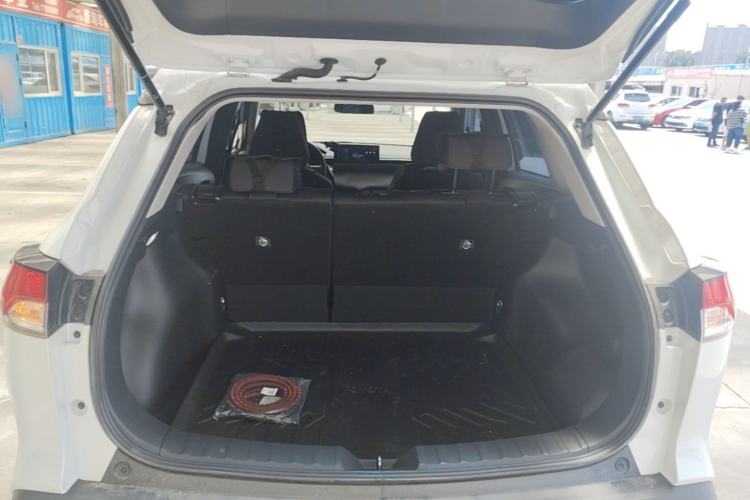 Used Toyota Corolla Cross 2024 2.0L Smart Electric Hybrid Dual-Engine Pioneer Edition Trunk