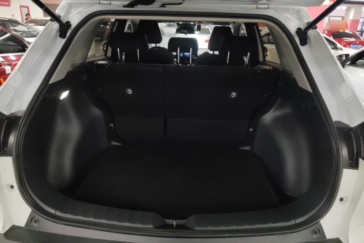 Used Toyota Corolla Cross 2024 2.0L Elite Edition Trunk