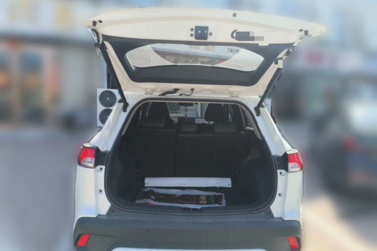 Used Toyota Corolla Cross 2024 2.0L Luxury Edition Trunk