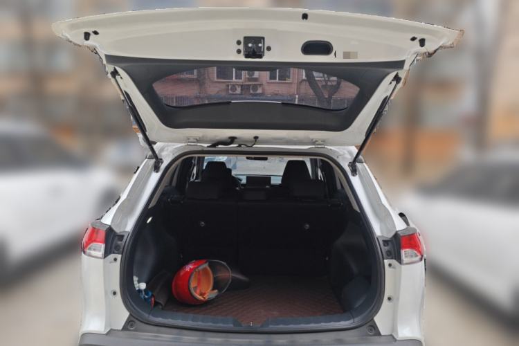 Used Toyota Corolla Cross 2024 2.0L Smart Electric Hybrid Dual-Engine Pioneer Edition Trunk