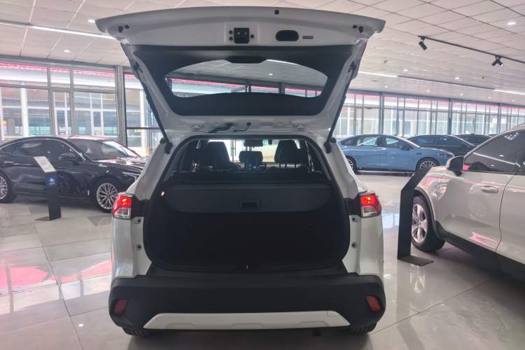 Used Toyota Corolla Cross 2024 2.0L Pioneer Edition Trunk