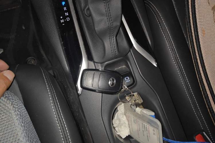 Used Toyota Corolla Cross 2024 2.0L Elite Edition Vehicle Key