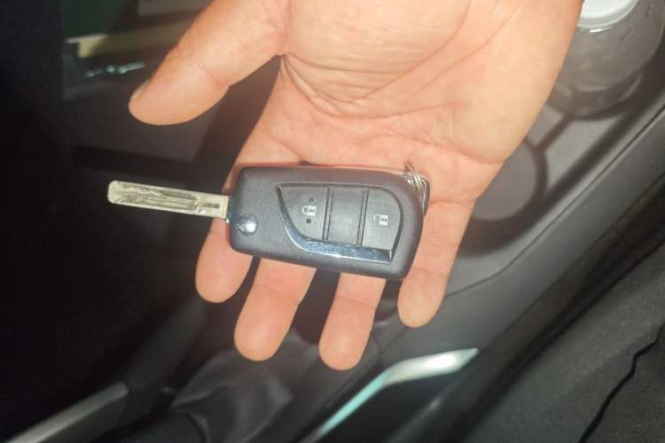 Used Toyota Corolla Cross 2024 2.0L Pioneer Edition Vehicle Key