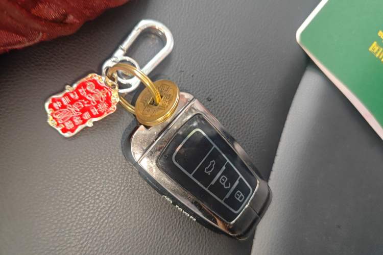 Used Toyota Corolla Cross 2024 2.0L Pioneer Edition Vehicle Key