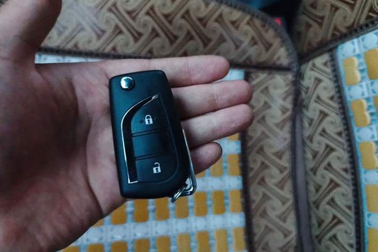 Used Toyota Corolla Cross 2024 2.0L Pioneer Edition Vehicle Key