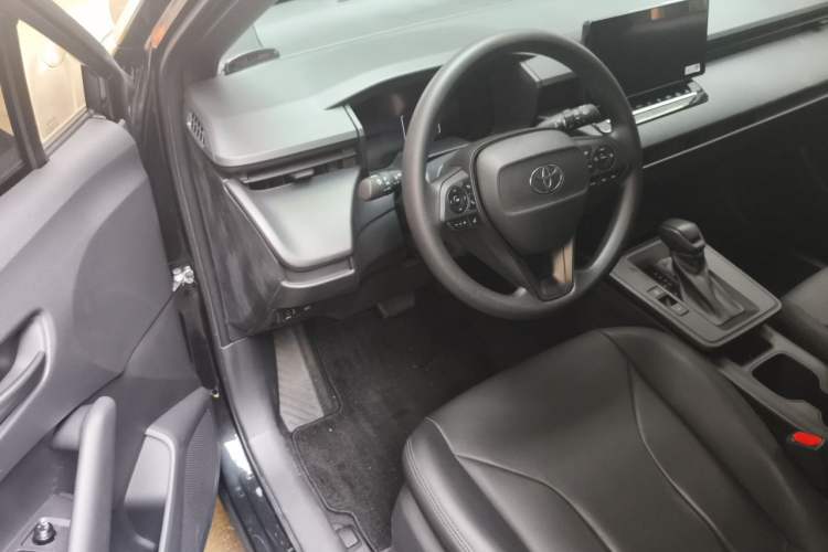 Used Toyota Corolla Cross 2026 Model 2.0L Pioneer Edition Driver Seat