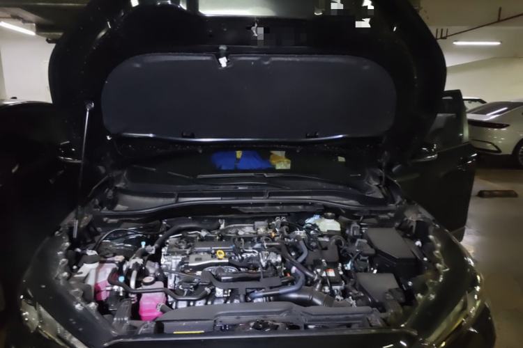 Used Toyota Corolla Cross 2026 Model 2.0L Smart Electric Hybrid Dual-Engine Pioneer Edition Engine Bay