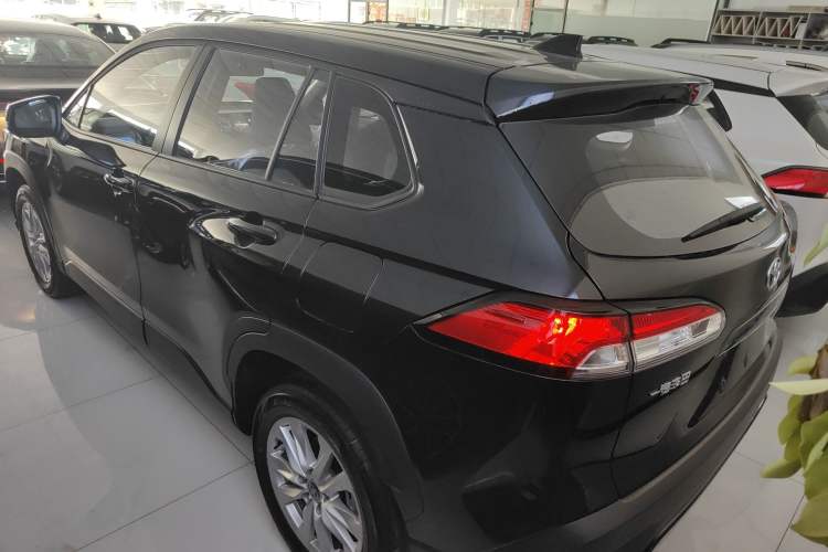 Used Toyota Corolla Cross 2026 Model 2.0L Pioneer Edition Exterior 2
