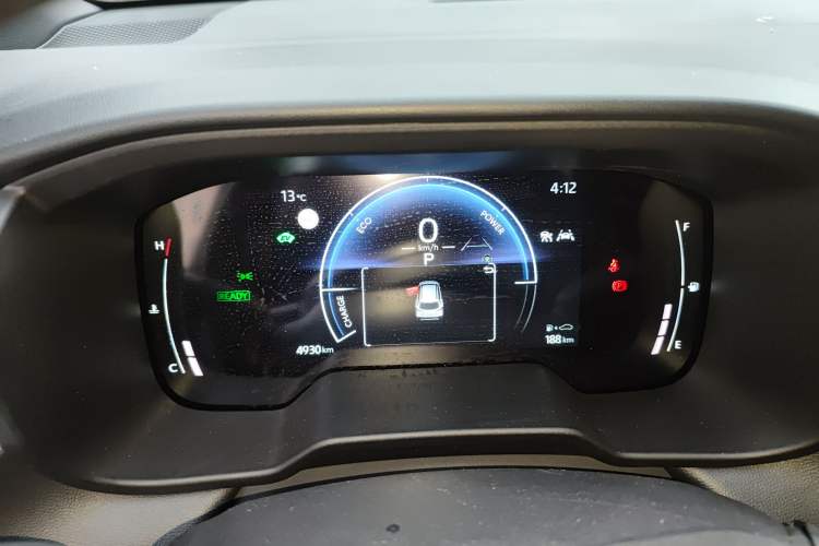 Used Toyota Corolla Cross 2026 Model 2.0L Smart Electric Hybrid Dual-Engine Pioneer Edition Instrument Cluster