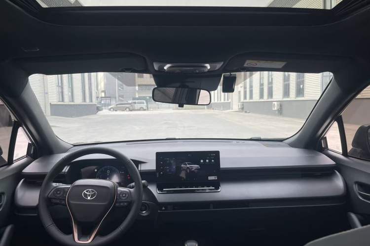 Used Toyota Corolla Cross 2026 Model 2.0L Elite Edition Interior 1
