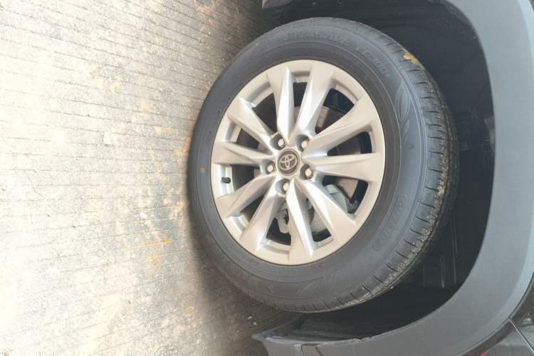 Used Toyota Corolla Cross 2026 Model 2.0L Pioneer Edition Right Front Wheel Hub