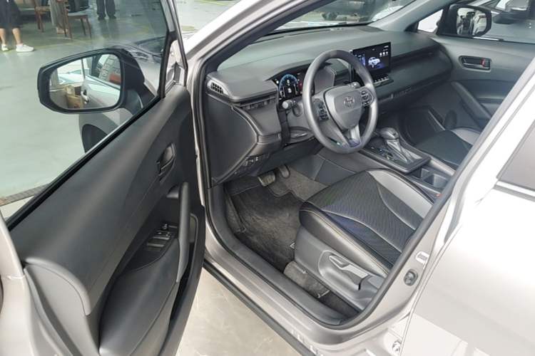 Used Toyota Corolla Cross 2026 Model 2.0L Pioneer Edition Driver Seat