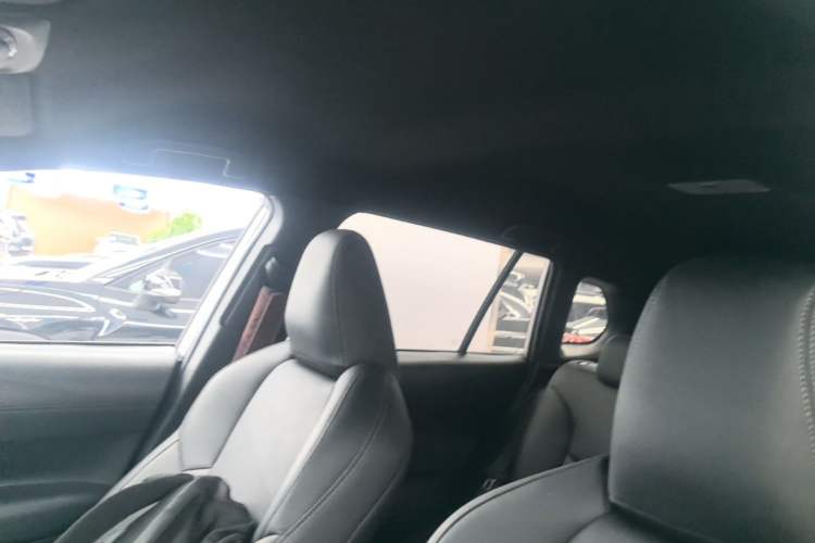 Used Toyota Corolla Cross 2026 Model 2.0L Pioneer Edition Headliner