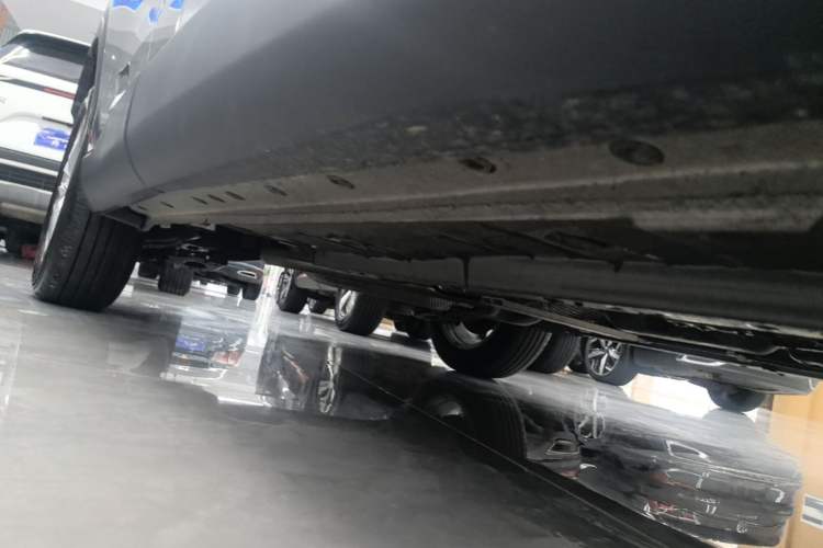 Used Toyota Corolla Cross 2026 Model 2.0L Pioneer Edition Right Side Sill