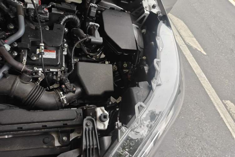 Used Toyota Corolla Cross 2026 Model 2.0L Smart Electric Hybrid Dual-Engine Pioneer Edition Engine Bay Left
