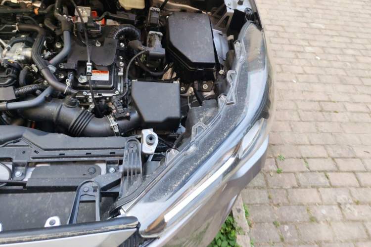 Used Toyota Corolla Cross 2026 Model 2.0L Smart Electric Hybrid Dual-Engine Elite Edition Engine Bay Left