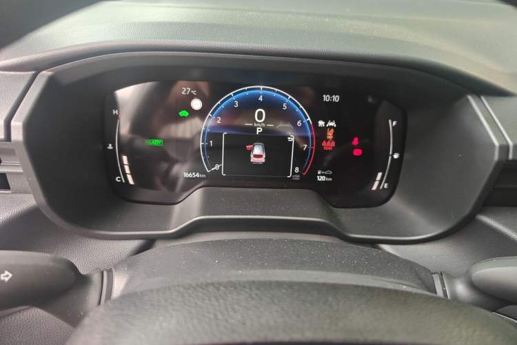 Used Toyota Corolla Cross 2026 Model 2.0L Smart Electric Hybrid Dual-Engine Pioneer Edition Instrument Cluster