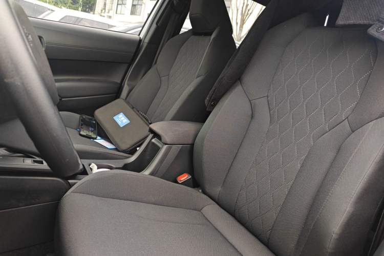 Used Toyota Corolla Cross 2026 Model 2.0L Pioneer Edition Left Front Seat