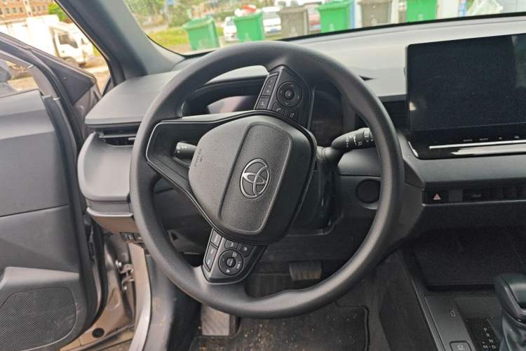 Used Toyota Corolla Cross 2026 Model 2.0L Pioneer Edition Steering Wheel