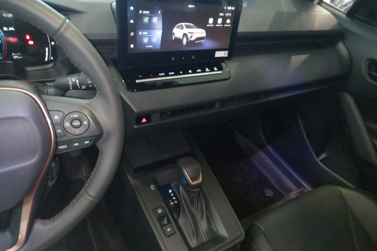 Used Toyota Corolla Cross 2026 Model 2.0L Elite Edition Audio And AC Panel
