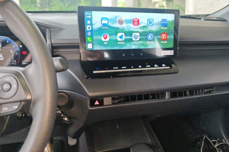 Used Toyota Corolla Cross 2026 Model 2.0L Pioneer Edition Audio And AC Panel