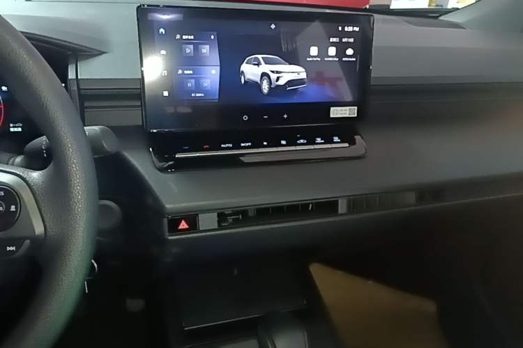 Used Toyota Corolla Cross 2026 Model 2.0L Pioneer Edition Audio And AC Panel