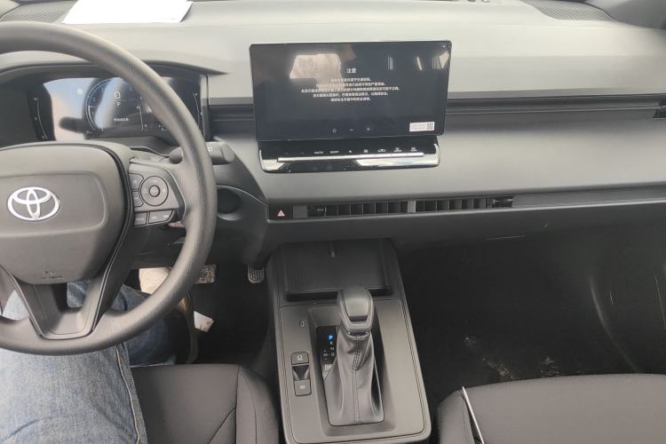 Used Toyota Corolla Cross 2026 Model 2.0L Pioneer Edition Center Console