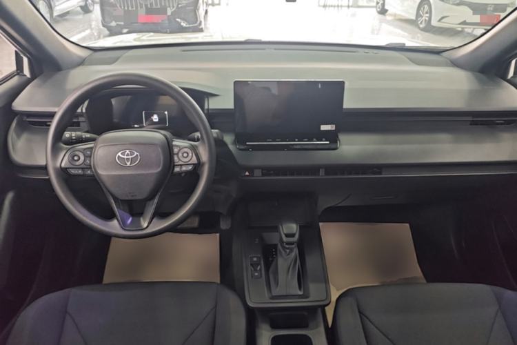Used Toyota Corolla Cross 2026 Model 2.0L Pioneer Edition Center Console