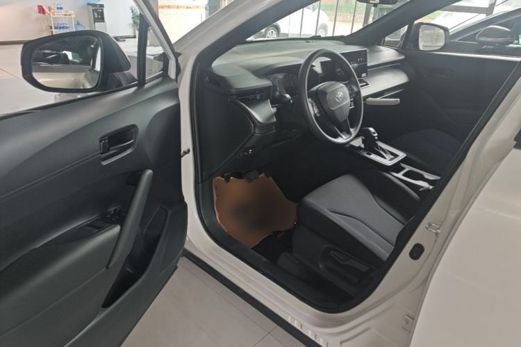 Used Toyota Corolla Cross 2026 Model 2.0L Pioneer Edition Driver Seat