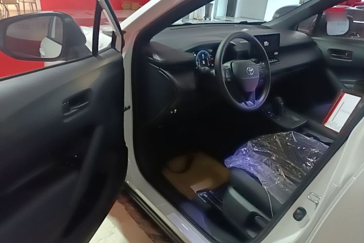 Used Toyota Corolla Cross 2026 Model 2.0L Pioneer Edition Driver Seat