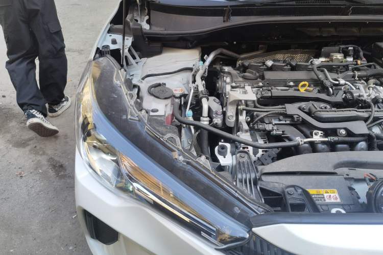 Used Toyota Corolla Cross 2026 Model 2.0L Pioneer Edition Engine Bay Right