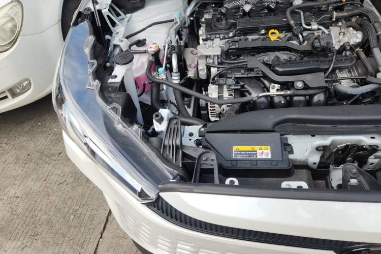 Used Toyota Corolla Cross 2026 Model 2.0L Pioneer Edition Engine Bay Right