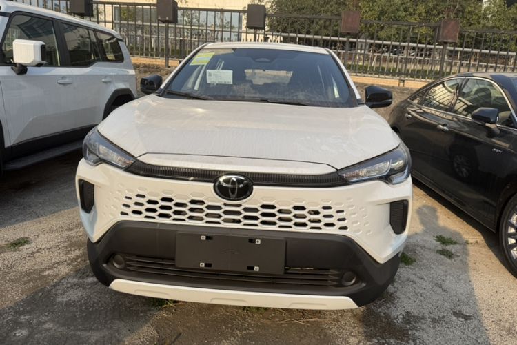Used Toyota Corolla Cross 2026 Model 2.0L Pioneer Edition Exterior 1