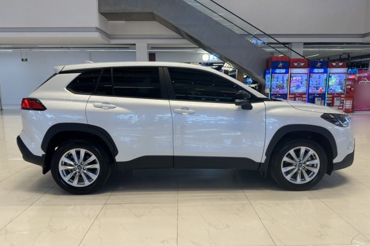Used Toyota Corolla Cross 2026 Model 2.0L Pioneer Edition Exterior 4