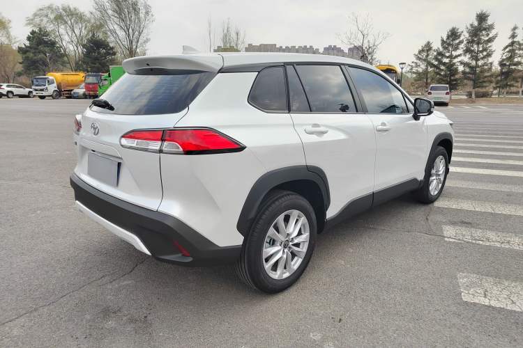 Used Toyota Corolla Cross 2026 Model 2.0L Elite Edition Exterior 5
