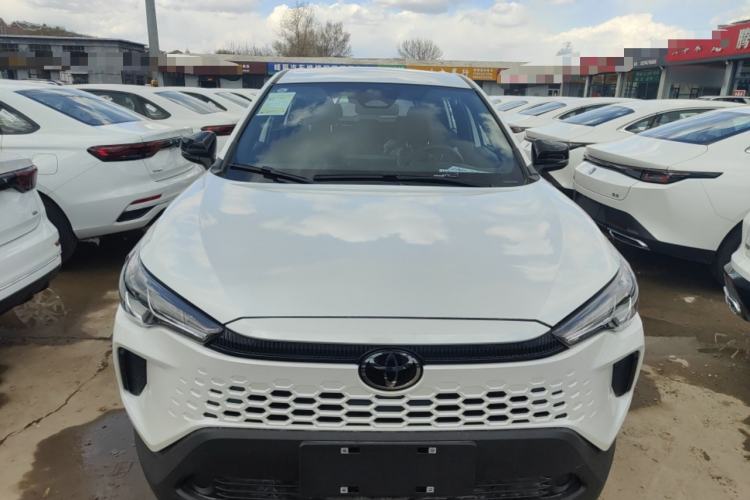 Used Toyota Corolla Cross 2026 Model 2.0L Pioneer Edition Front